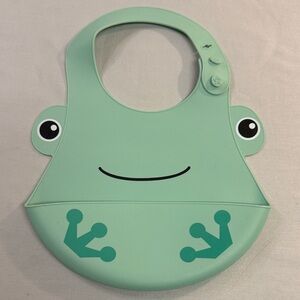 🐥 Green Frog Silicone Bib